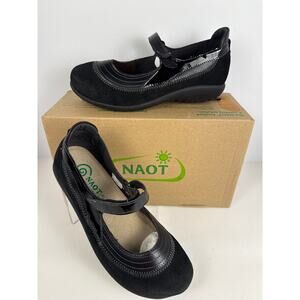 Naot Kirei Mary Jane Shoes Womens US 5-5.5M EU36 Black Suede Cork Adjust Strap